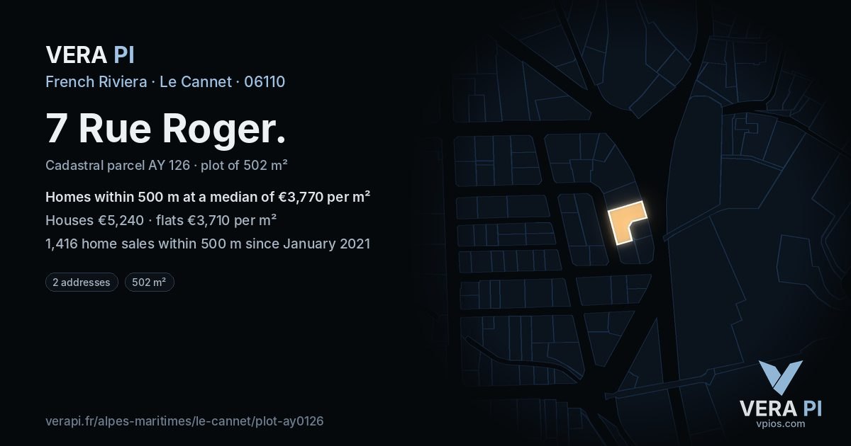 7 Rue Roger, Le Cannet at night – the plot lit, the parcels around coloured by the prices near them