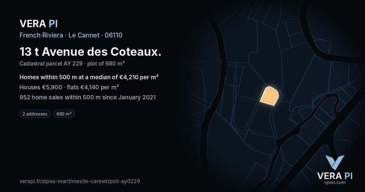 13 t Avenue des Coteaux, Le Cannet at night – the plot lit, the parcels around coloured by the prices near them