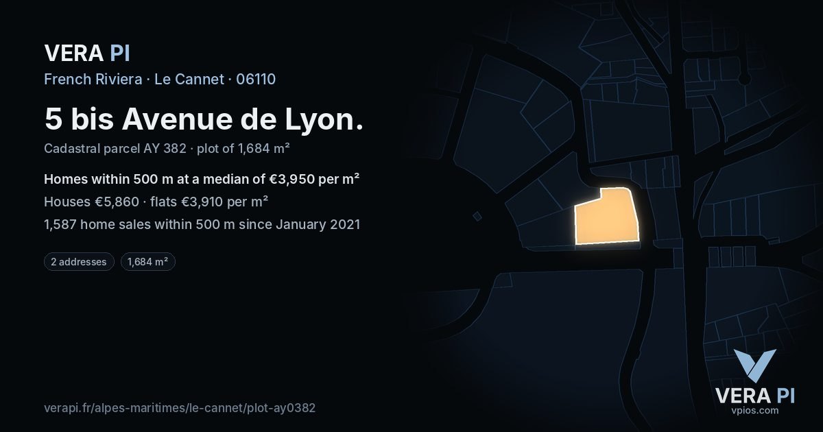 5 bis Avenue de Lyon, Le Cannet at night – the plot lit, the parcels around coloured by the prices near them