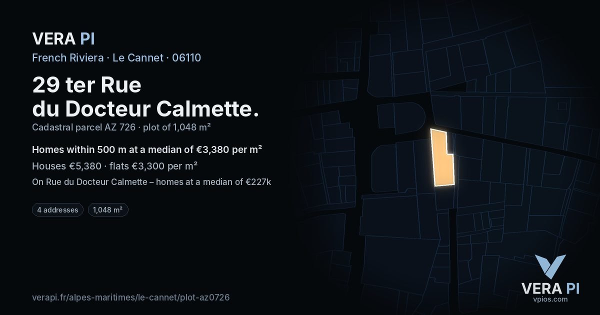 29 ter Rue du Docteur Calmette, Le Cannet at night – the plot lit, the parcels around coloured by the prices near them