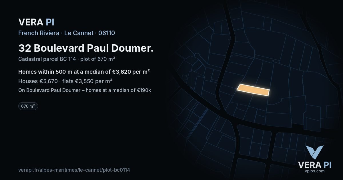 32 Boulevard Paul Doumer, Le Cannet at night – the plot lit, the parcels around coloured by the prices near them