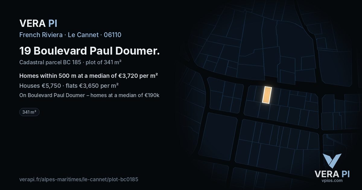 19 Boulevard Paul Doumer, Le Cannet at night – the plot lit, the parcels around coloured by the prices near them
