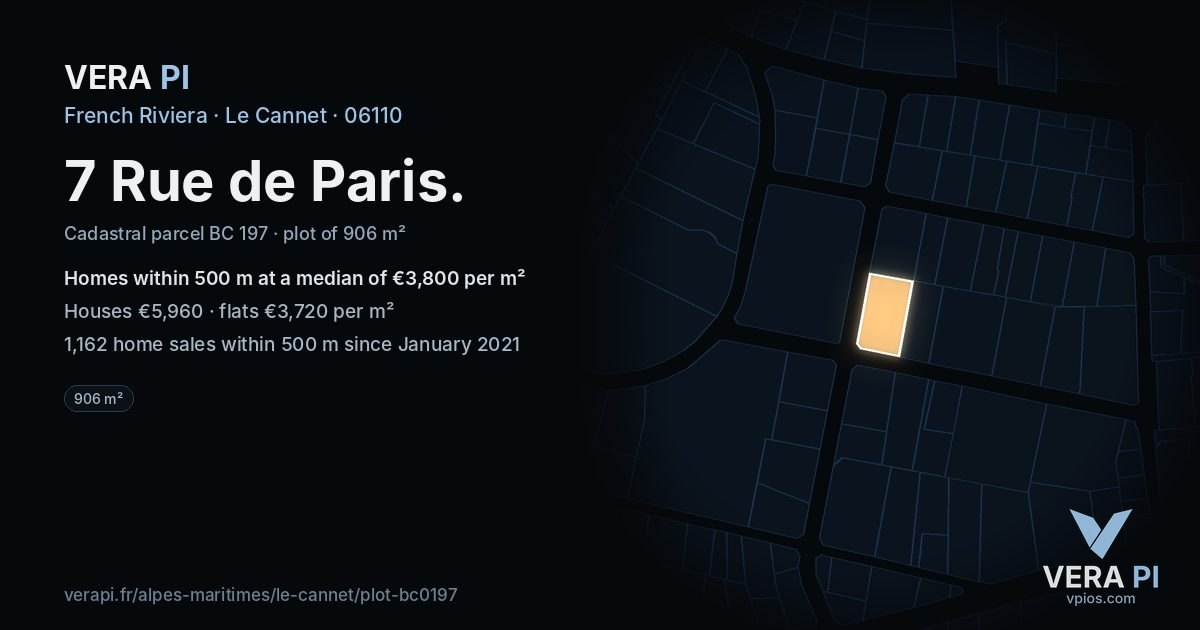 7 Rue de Paris, Le Cannet at night – the plot lit, the parcels around coloured by the prices near them