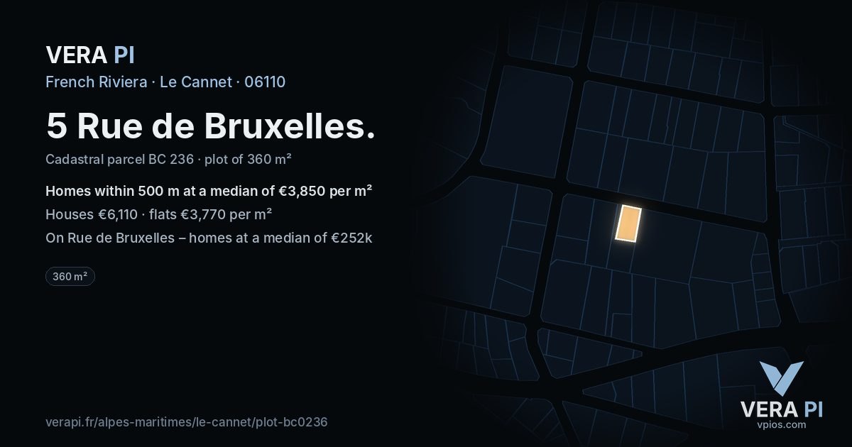 5 Rue de Bruxelles, Le Cannet at night – the plot lit, the parcels around coloured by the prices near them