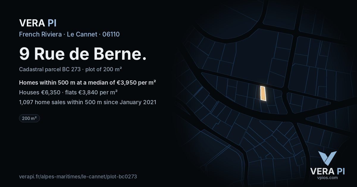 9 Rue de Berne, Le Cannet at night – the plot lit, the parcels around coloured by the prices near them