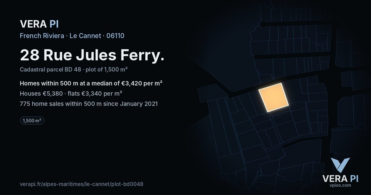 28 Rue Jules Ferry, Le Cannet at night – the plot lit, the parcels around coloured by the prices near them