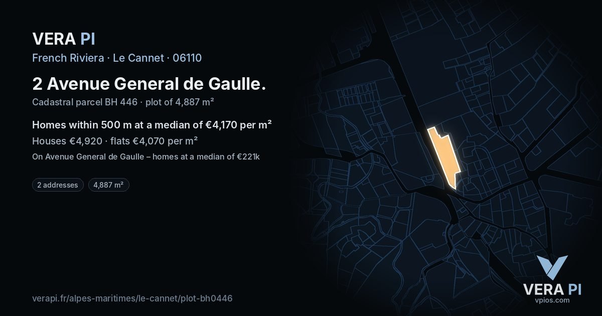 2 Avenue General de Gaulle, Le Cannet at night – the plot lit, the parcels around coloured by the prices near them