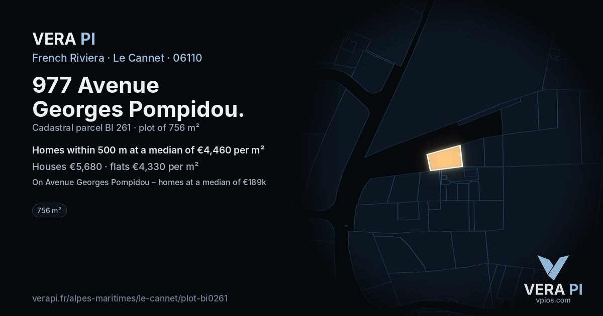 977 Avenue Georges Pompidou, Le Cannet at night – the plot lit, the parcels around coloured by the prices near them