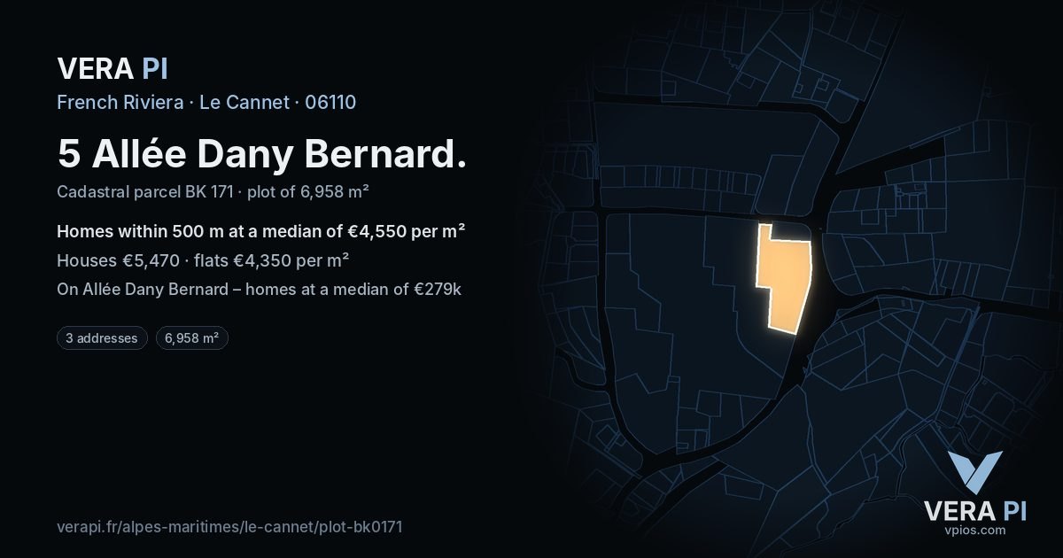 5 Allée Dany Bernard, Le Cannet at night – the plot lit, the parcels around coloured by the prices near them