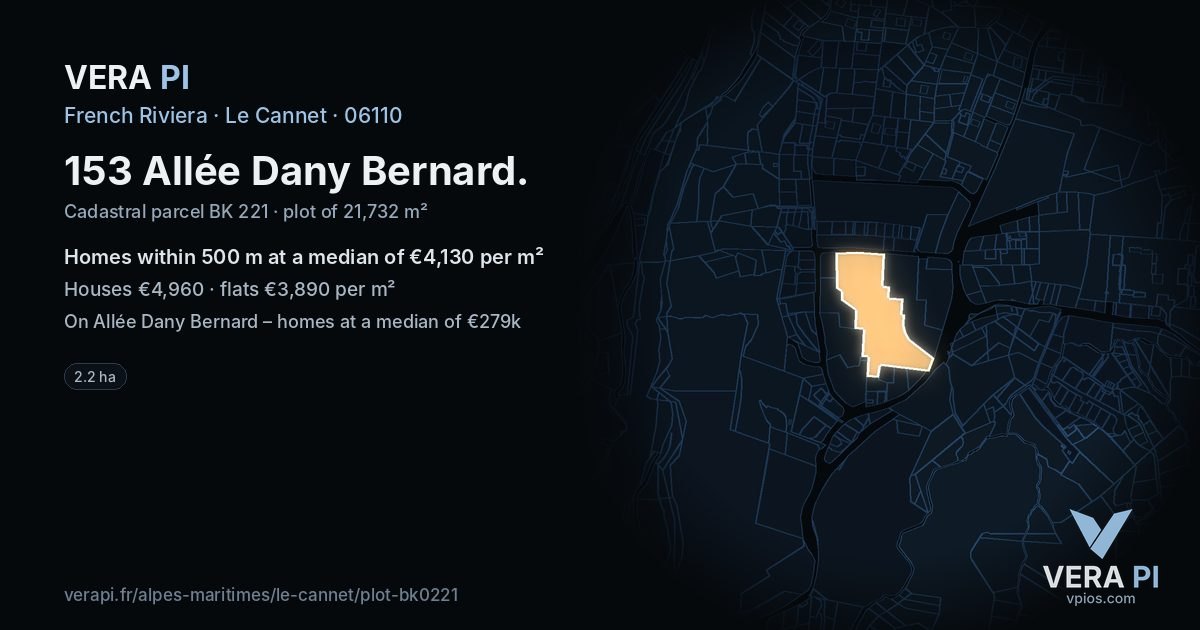153 Allée Dany Bernard, Le Cannet at night – the plot lit, the parcels around coloured by the prices near them