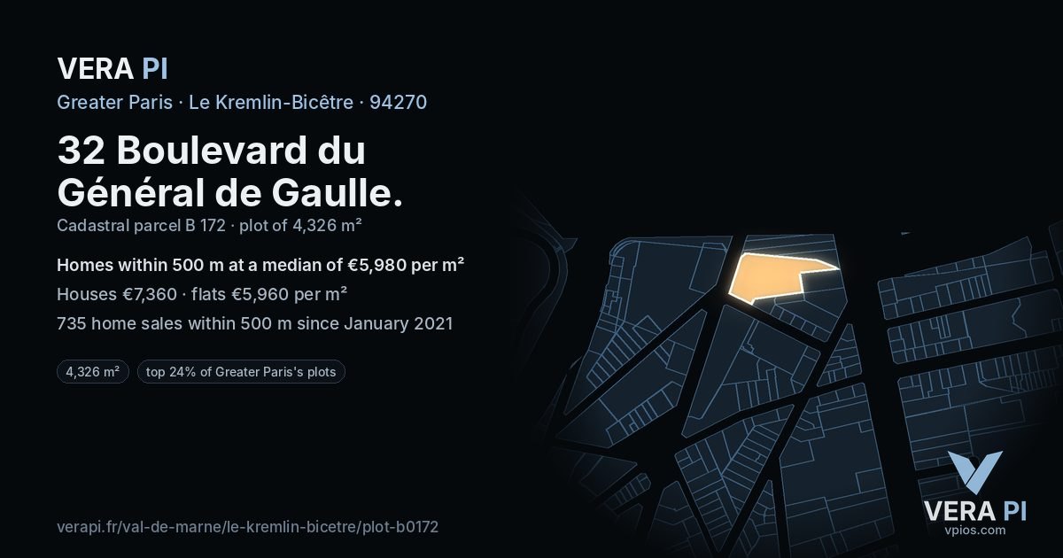 32 Boulevard du Général de Gaulle, Le Kremlin-Bicêtre at night – the plot lit, the parcels around coloured by the prices near them