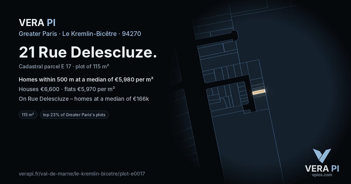 21 Rue Delescluze, Le Kremlin-Bicêtre at night – the plot lit, the parcels around coloured by the prices near them