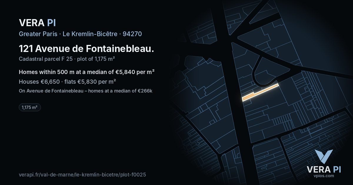 121 Avenue de Fontainebleau, Le Kremlin-Bicêtre at night – the plot lit, the parcels around coloured by the prices near them