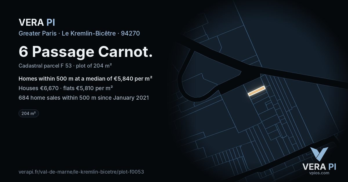 6 Passage Carnot, Le Kremlin-Bicêtre at night – the plot lit, the parcels around coloured by the prices near them
