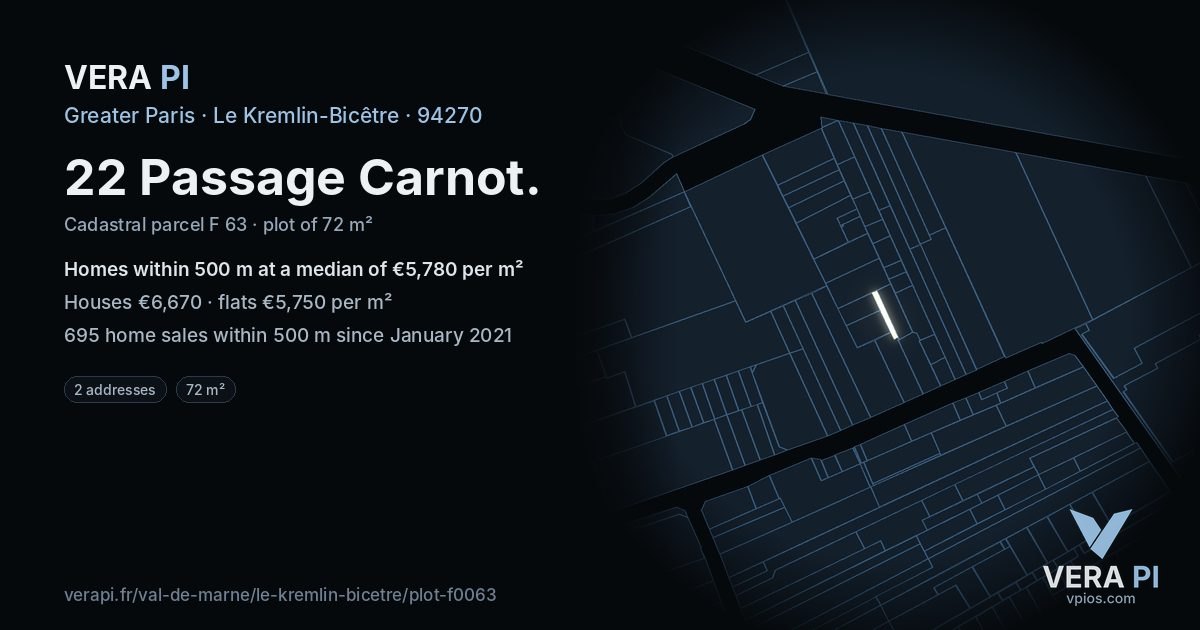 22 Passage Carnot, Le Kremlin-Bicêtre at night – the plot lit, the parcels around coloured by the prices near them