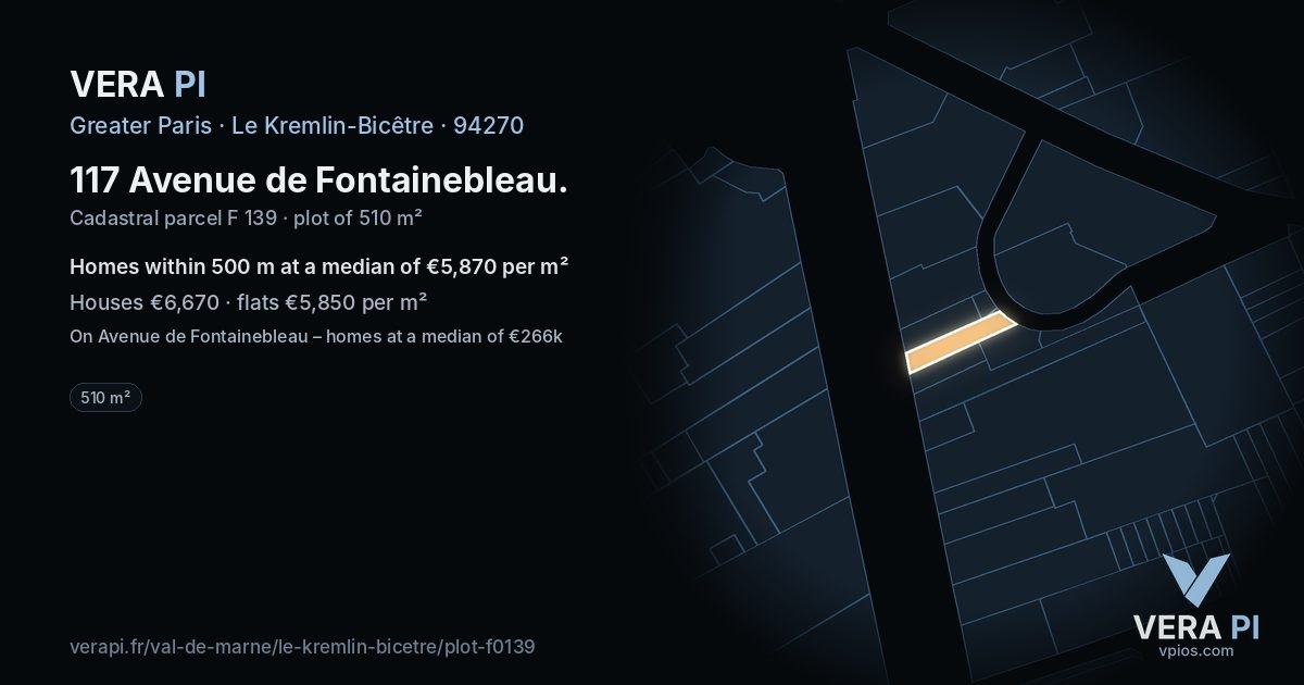 117 Avenue de Fontainebleau, Le Kremlin-Bicêtre at night – the plot lit, the parcels around coloured by the prices near them