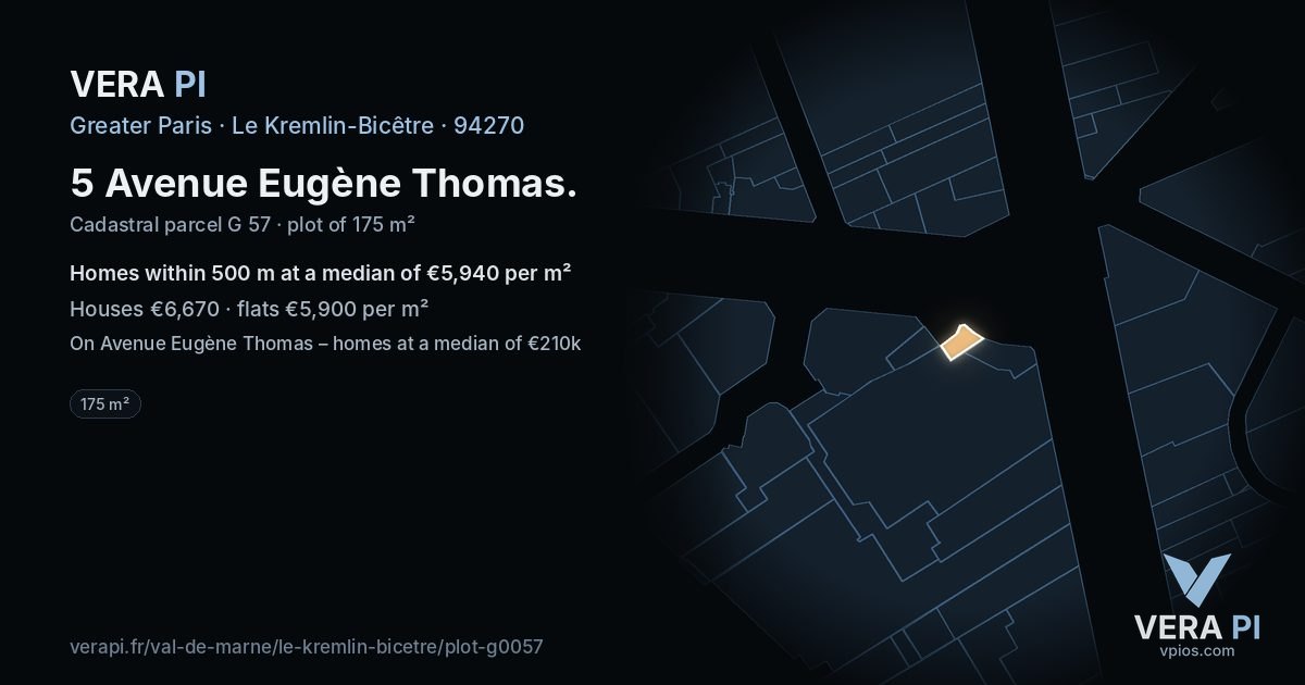 5 Avenue Eugène Thomas, Le Kremlin-Bicêtre at night – the plot lit, the parcels around coloured by the prices near them