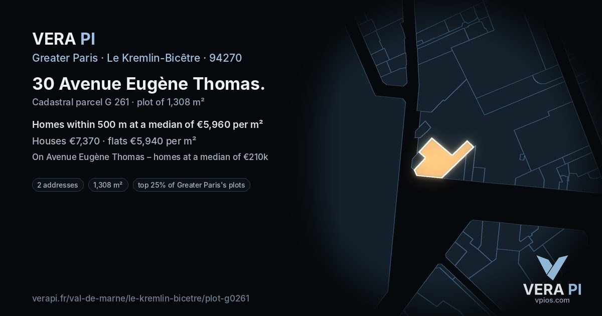 30 Avenue Eugène Thomas, Le Kremlin-Bicêtre at night – the plot lit, the parcels around coloured by the prices near them