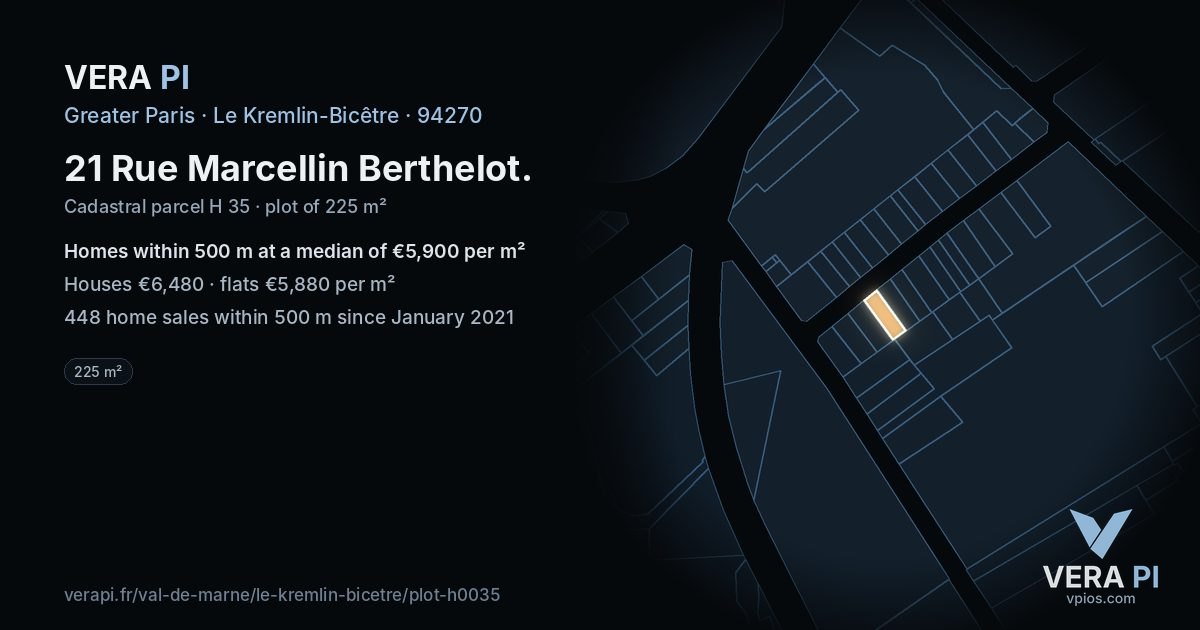 21 Rue Marcellin Berthelot, Le Kremlin-Bicêtre at night – the plot lit, the parcels around coloured by the prices near them