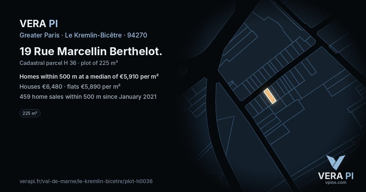 19 Rue Marcellin Berthelot, Le Kremlin-Bicêtre at night – the plot lit, the parcels around coloured by the prices near them