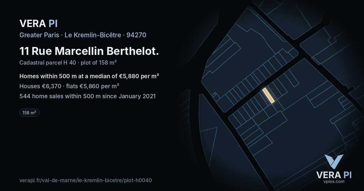 11 Rue Marcellin Berthelot, Le Kremlin-Bicêtre at night – the plot lit, the parcels around coloured by the prices near them