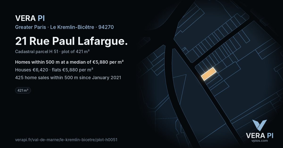 21 Rue Paul Lafargue, Le Kremlin-Bicêtre at night – the plot lit, the parcels around coloured by the prices near them
