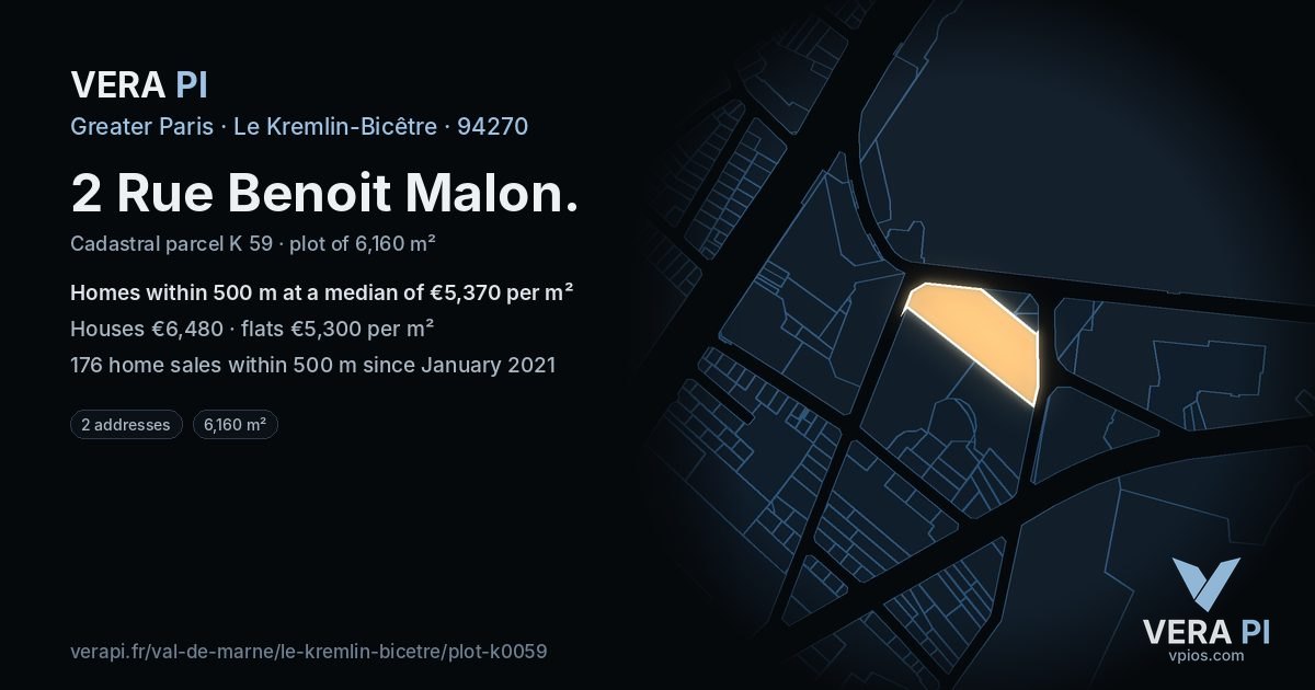 2 Rue Benoit Malon, Le Kremlin-Bicêtre at night – the plot lit, the parcels around coloured by the prices near them