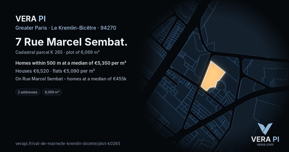 7 Rue Marcel Sembat, Le Kremlin-Bicêtre at night – the plot lit, the parcels around coloured by the prices near them