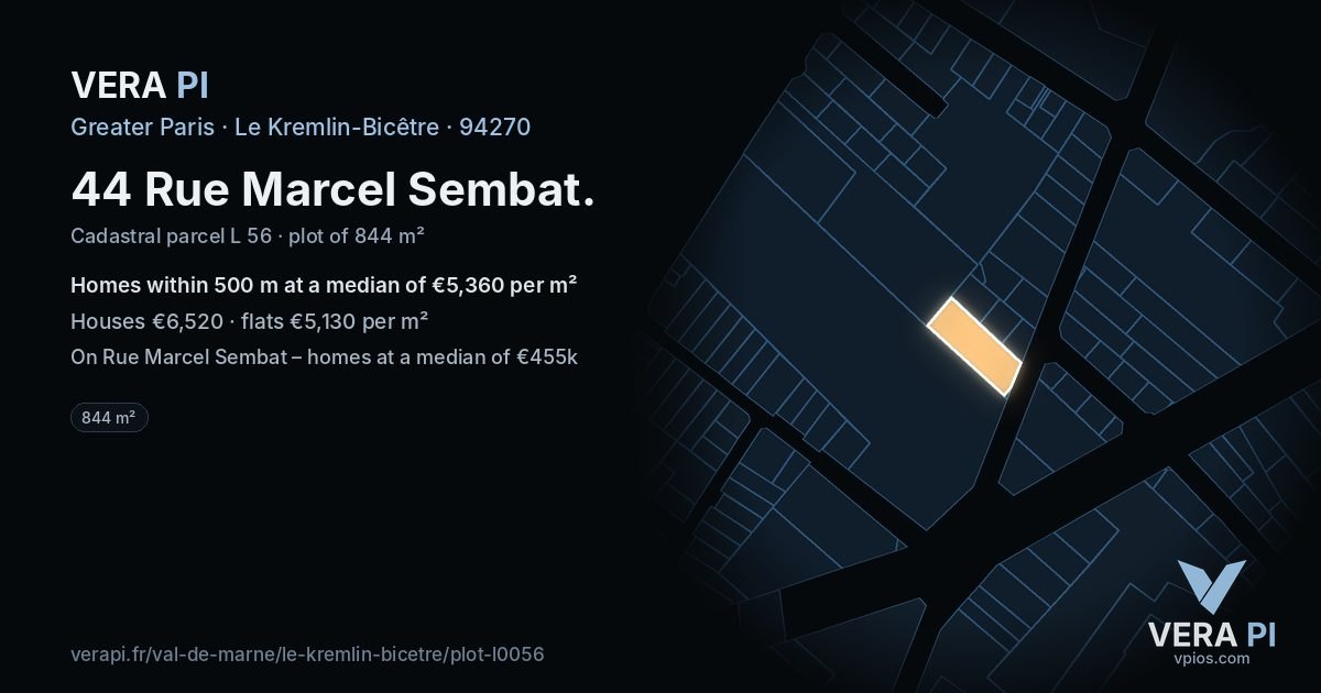 44 Rue Marcel Sembat, Le Kremlin-Bicêtre at night – the plot lit, the parcels around coloured by the prices near them