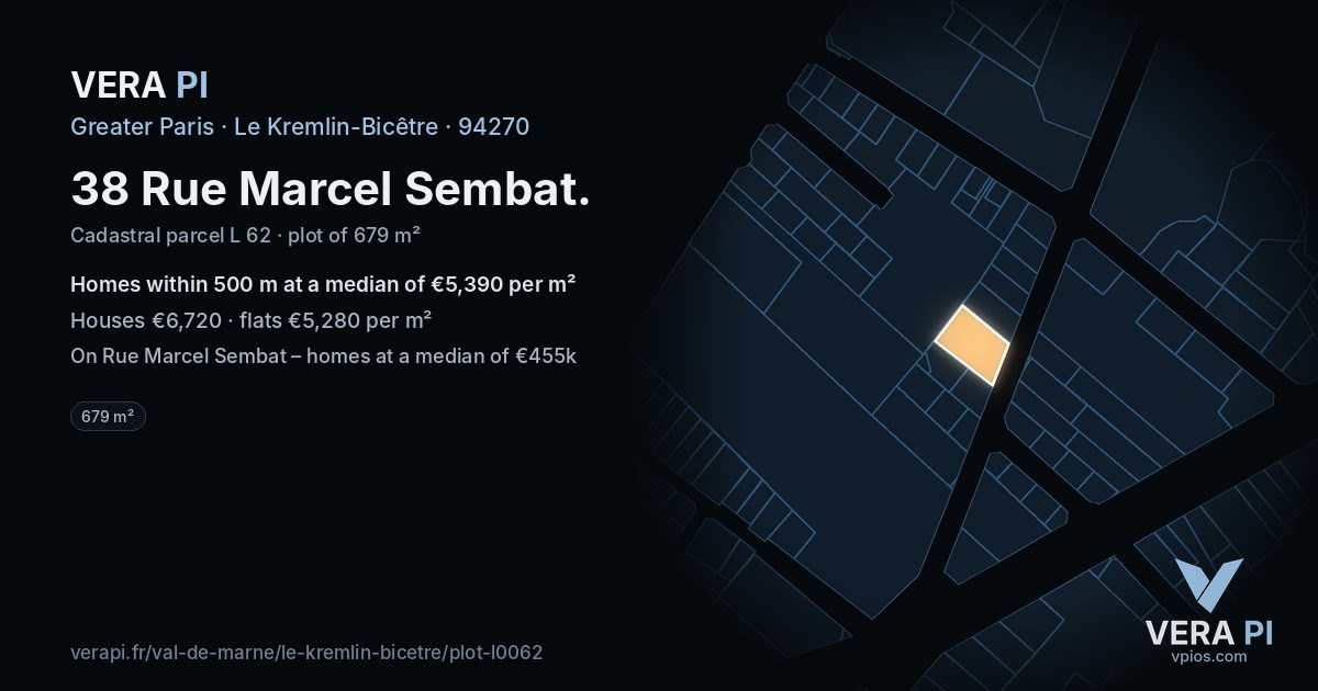 38 Rue Marcel Sembat, Le Kremlin-Bicêtre at night – the plot lit, the parcels around coloured by the prices near them