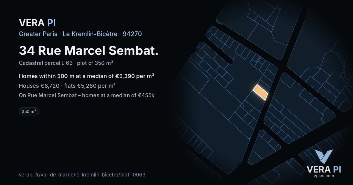 34 Rue Marcel Sembat, Le Kremlin-Bicêtre at night – the plot lit, the parcels around coloured by the prices near them