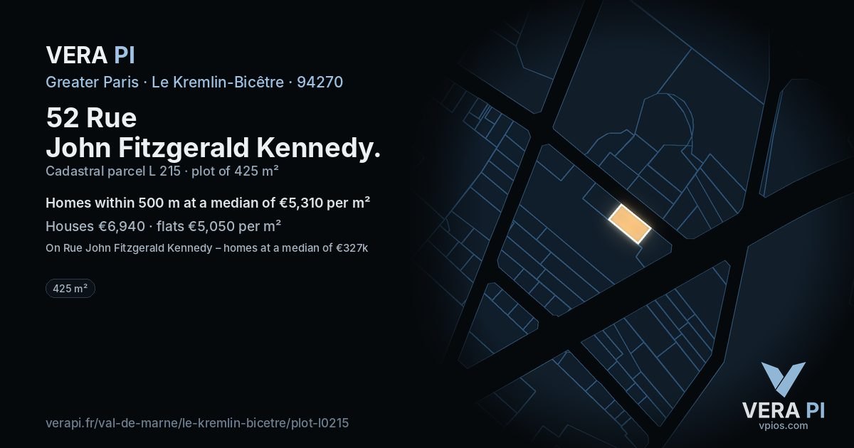 52 Rue John Fitzgerald Kennedy, Le Kremlin-Bicêtre at night – the plot lit, the parcels around coloured by the prices near them