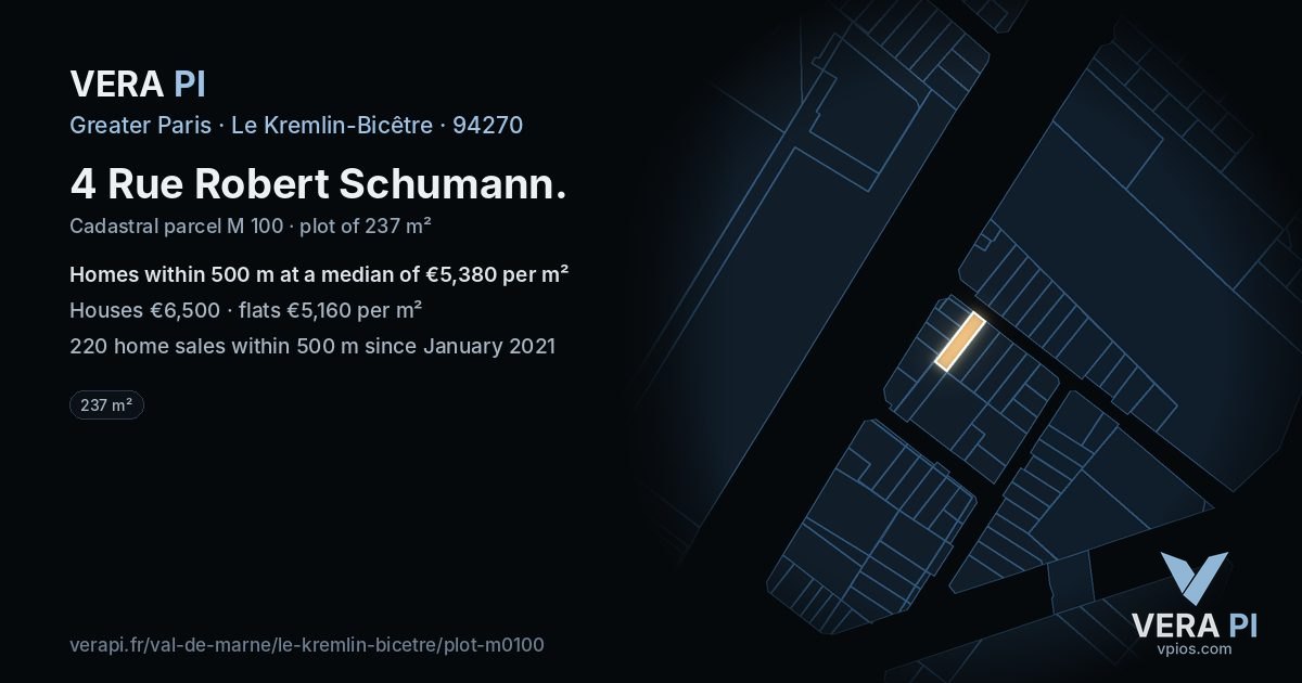 4 Rue Robert Schumann, Le Kremlin-Bicêtre at night – the plot lit, the parcels around coloured by the prices near them