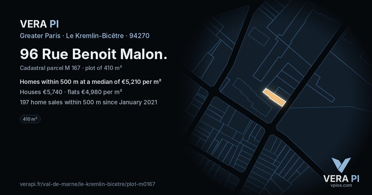 96 Rue Benoit Malon, Le Kremlin-Bicêtre at night – the plot lit, the parcels around coloured by the prices near them