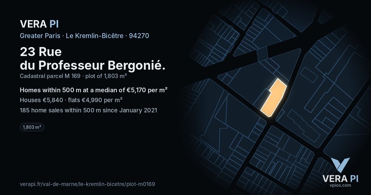 23 Rue du Professeur Bergonié, Le Kremlin-Bicêtre at night – the plot lit, the parcels around coloured by the prices near them