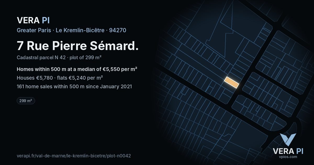 7 Rue Pierre Sémard, Le Kremlin-Bicêtre at night – the plot lit, the parcels around coloured by the prices near them