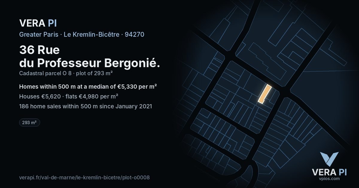 36 Rue du Professeur Bergonié, Le Kremlin-Bicêtre at night – the plot lit, the parcels around coloured by the prices near them