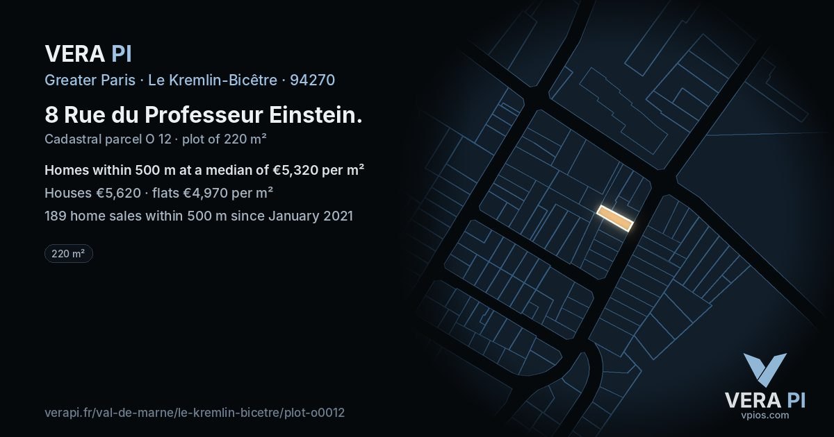 8 Rue du Professeur Einstein, Le Kremlin-Bicêtre at night – the plot lit, the parcels around coloured by the prices near them
