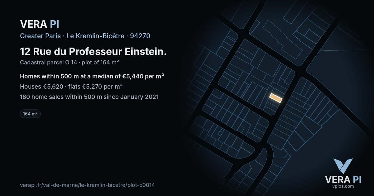 12 Rue du Professeur Einstein, Le Kremlin-Bicêtre at night – the plot lit, the parcels around coloured by the prices near them