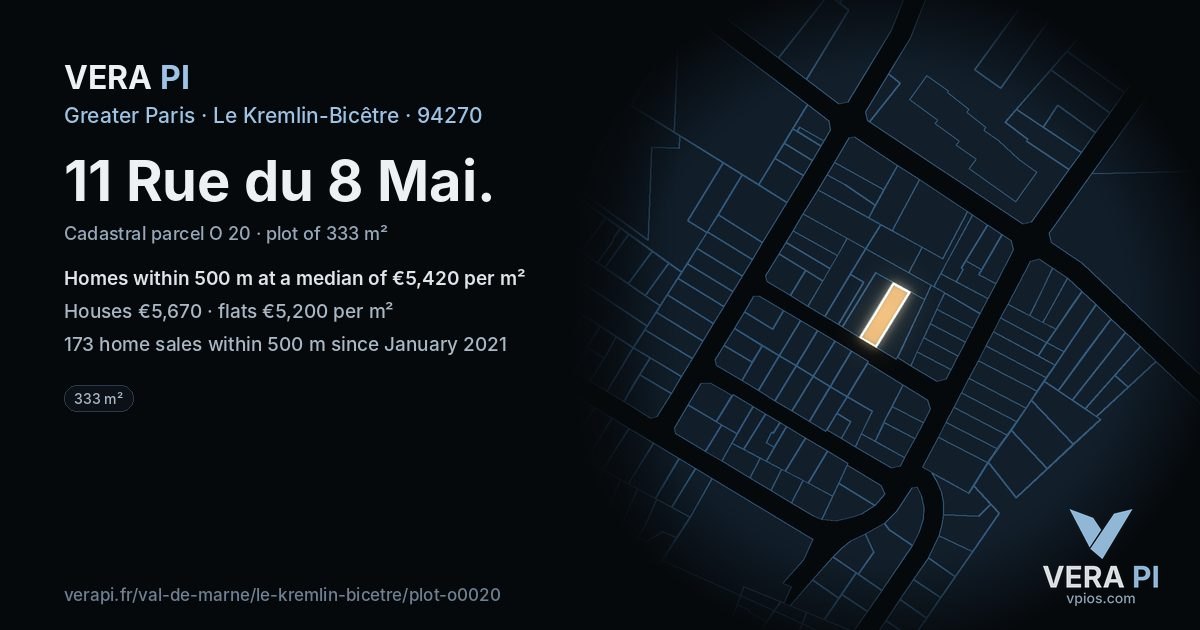 11 Rue du 8 Mai, Le Kremlin-Bicêtre at night – the plot lit, the parcels around coloured by the prices near them