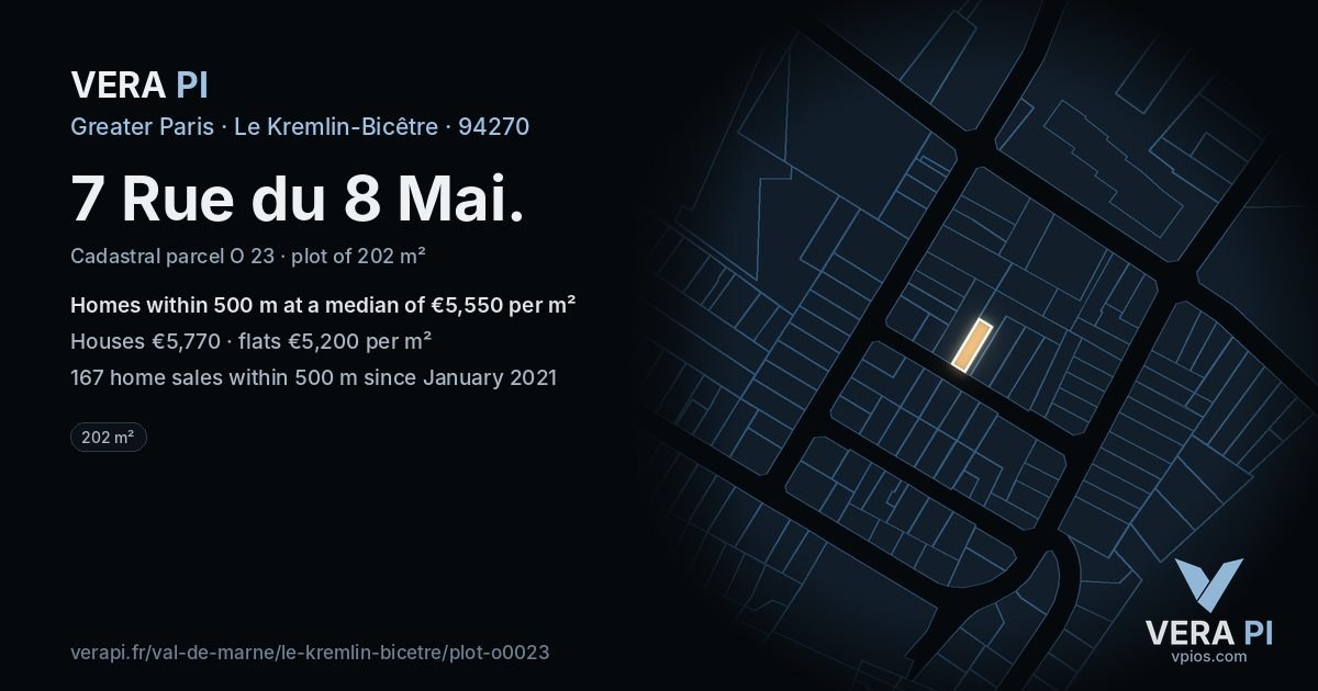 7 Rue du 8 Mai, Le Kremlin-Bicêtre at night – the plot lit, the parcels around coloured by the prices near them