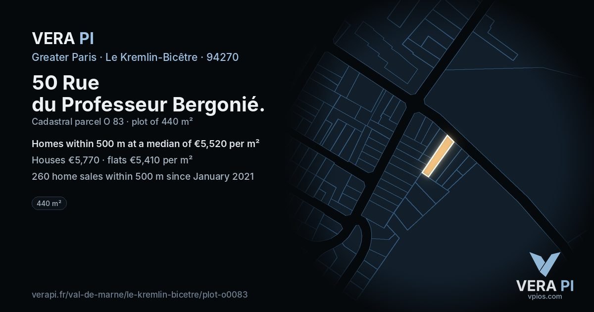 50 Rue du Professeur Bergonié, Le Kremlin-Bicêtre at night – the plot lit, the parcels around coloured by the prices near them