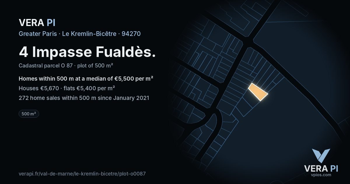 4 Impasse Fualdès, Le Kremlin-Bicêtre at night – the plot lit, the parcels around coloured by the prices near them