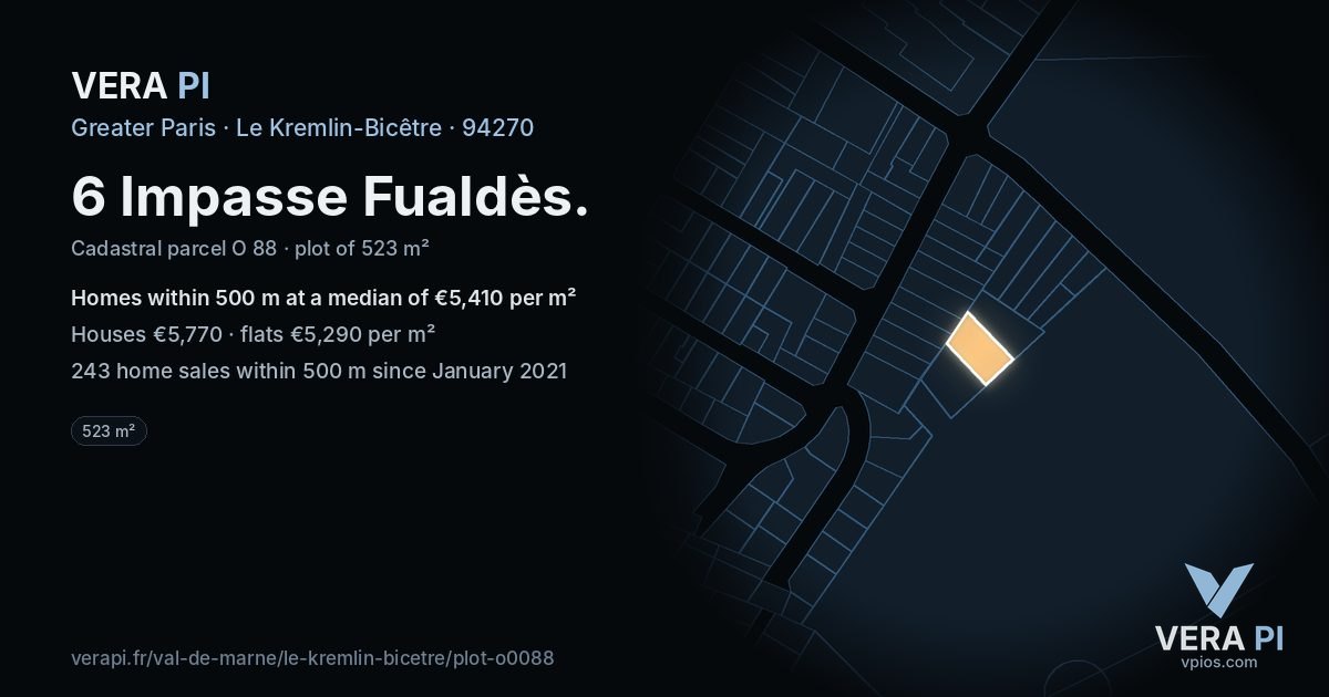 6 Impasse Fualdès, Le Kremlin-Bicêtre at night – the plot lit, the parcels around coloured by the prices near them