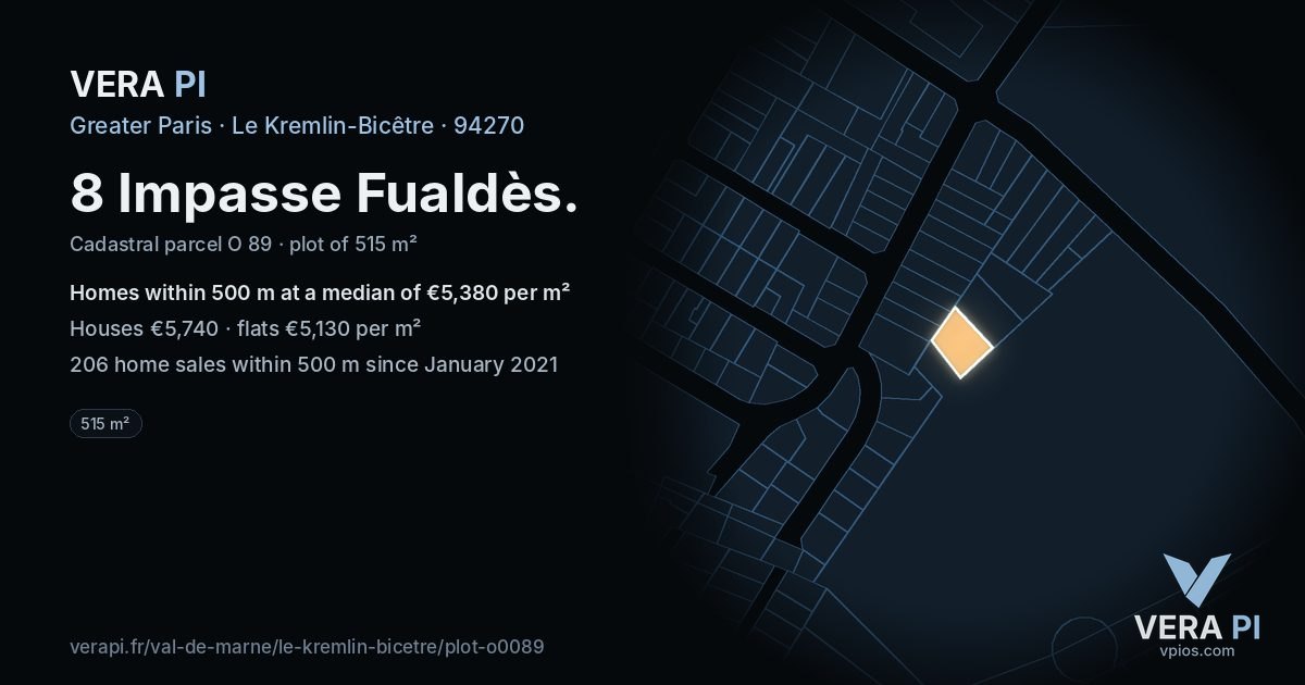 8 Impasse Fualdès, Le Kremlin-Bicêtre at night – the plot lit, the parcels around coloured by the prices near them