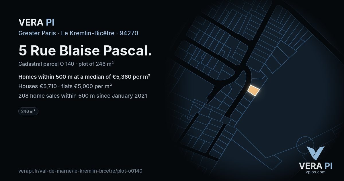 5 Rue Blaise Pascal, Le Kremlin-Bicêtre at night – the plot lit, the parcels around coloured by the prices near them