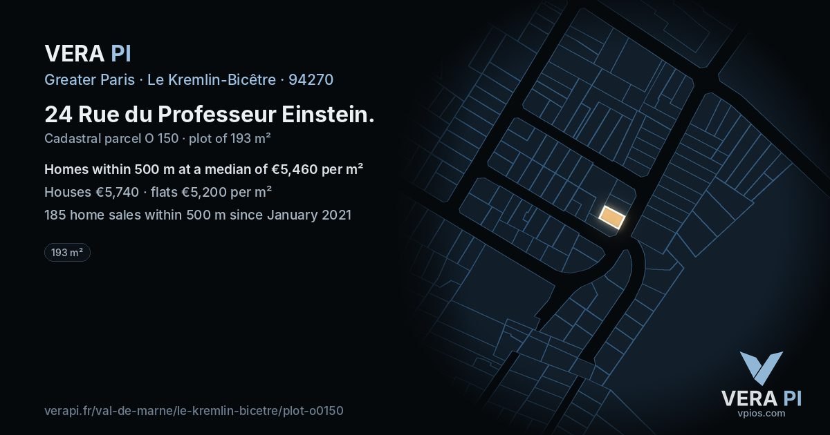 24 Rue du Professeur Einstein, Le Kremlin-Bicêtre at night – the plot lit, the parcels around coloured by the prices near them