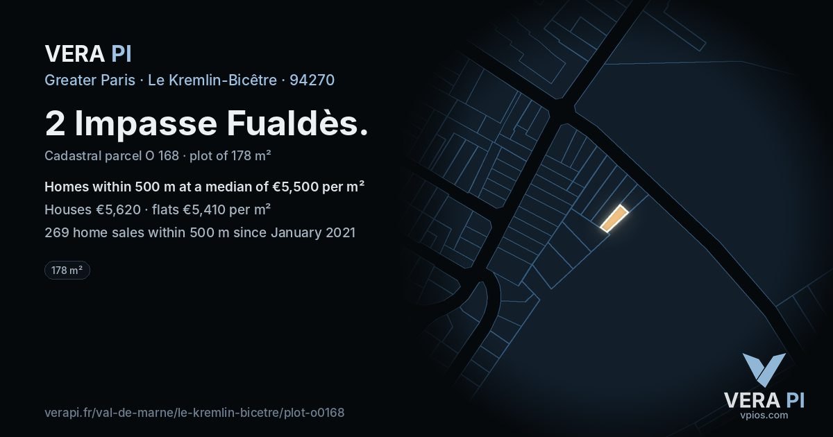 2 Impasse Fualdès, Le Kremlin-Bicêtre at night – the plot lit, the parcels around coloured by the prices near them
