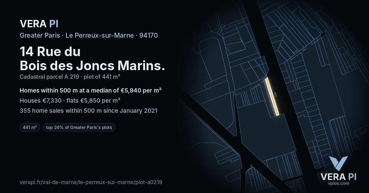 14 Rue du Bois des Joncs Marins, Le Perreux-sur-Marne at night – the plot lit, the parcels around coloured by the prices near them