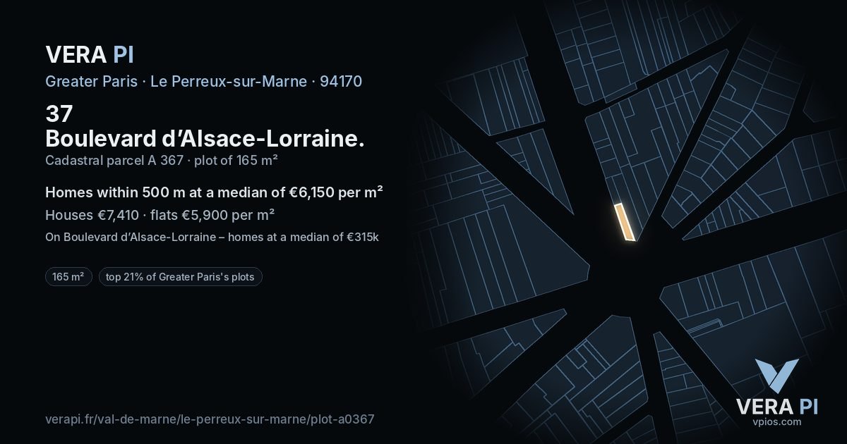 37 Boulevard d’Alsace-Lorraine, Le Perreux-sur-Marne at night – the plot lit, the parcels around coloured by the prices near them
